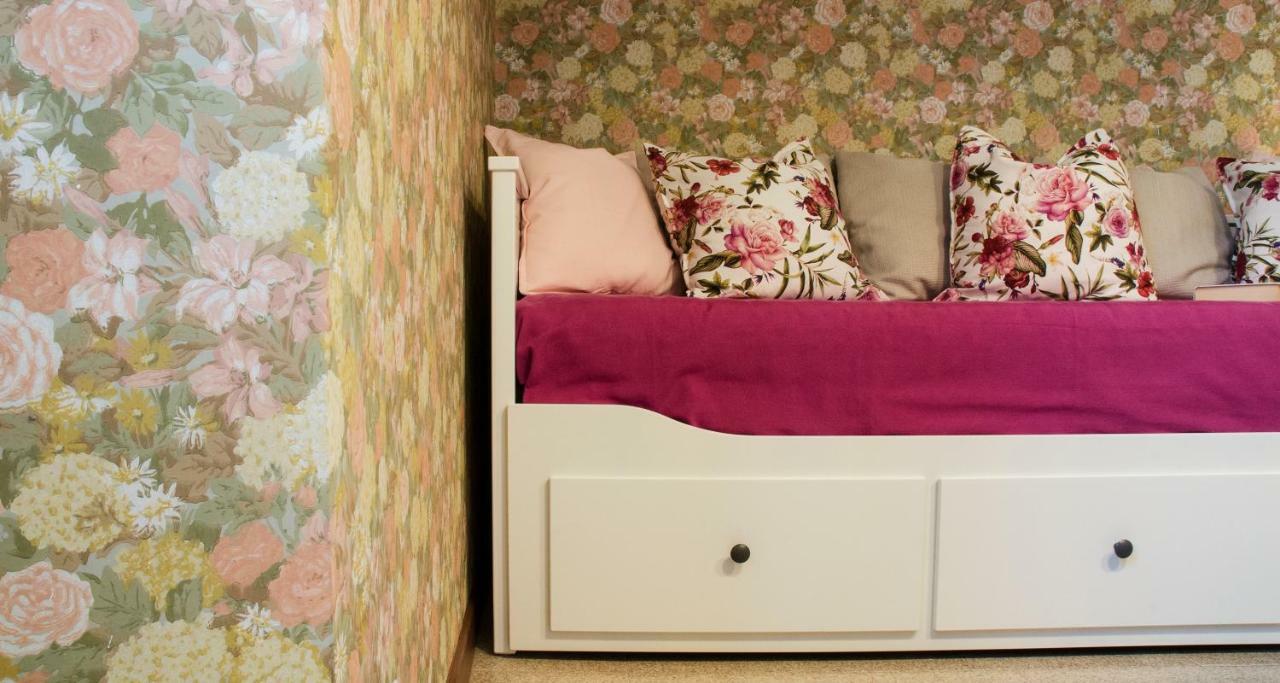 ALTIDO Charming 1BR Flat in Como Exterior foto